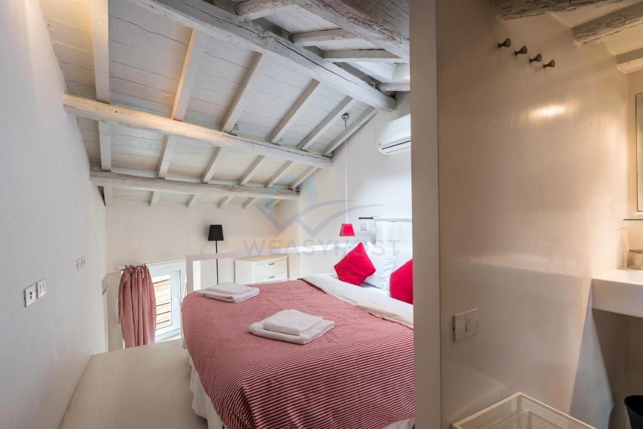 Cozy Entire Apt Close To Piazza Trilussa โรม ภายนอก รูปภาพ