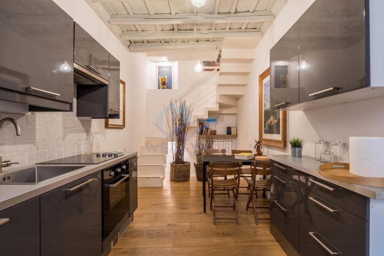 Cozy Entire Apt Close To Piazza Trilussa โรม ภายนอก รูปภาพ